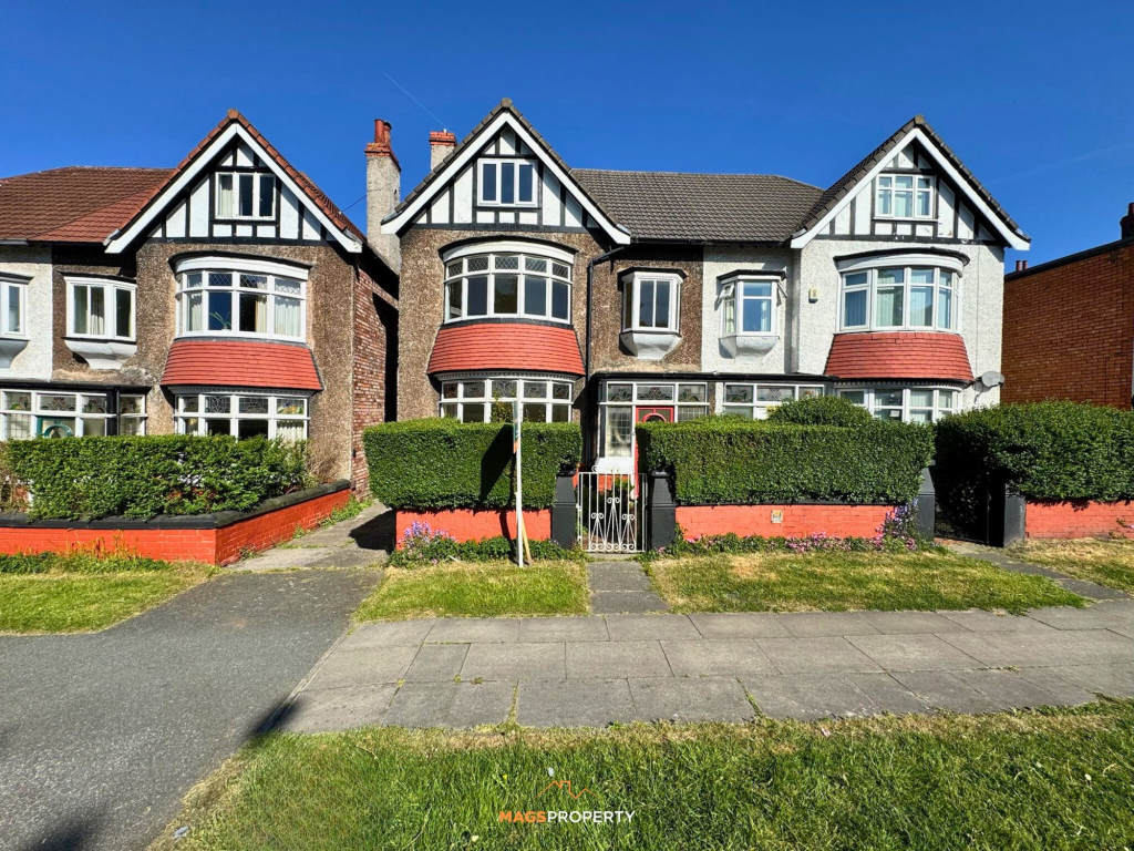 Main image of property: Queens Drive, Mossley Hill, L18