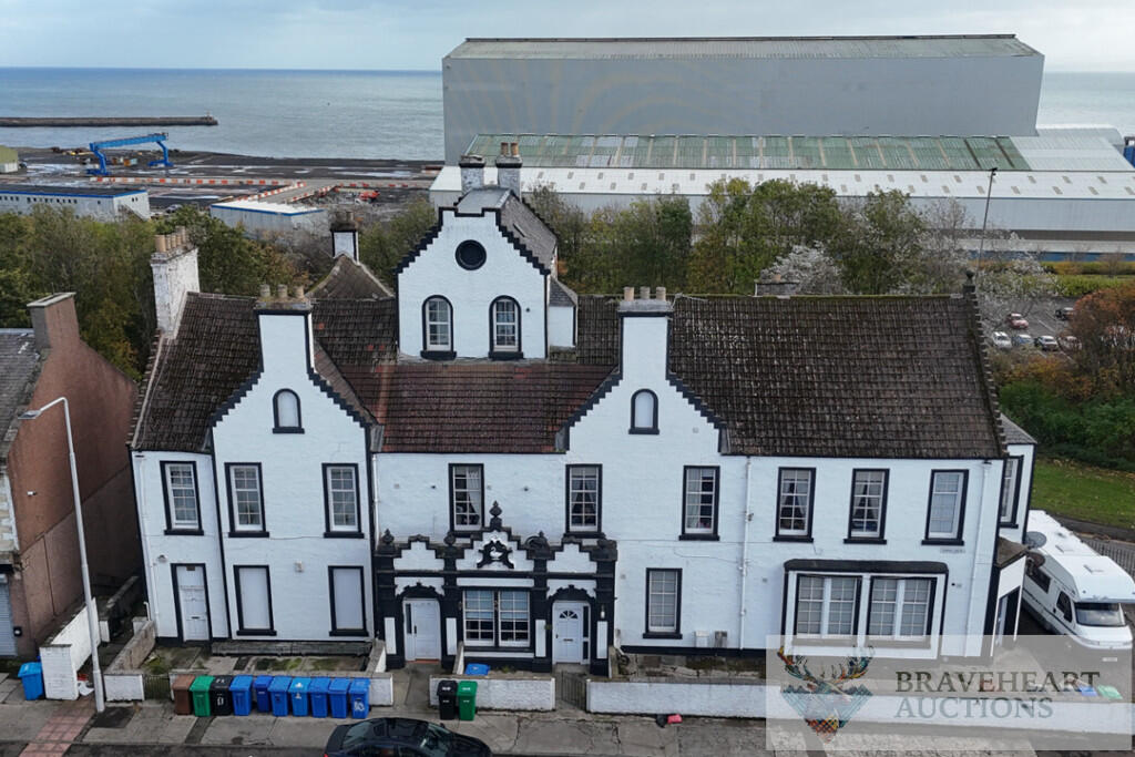 Main image of property: Former White Swan Hotel, 554 Wellesley Road, Methil, Leven, Fife, KY8 3PE
