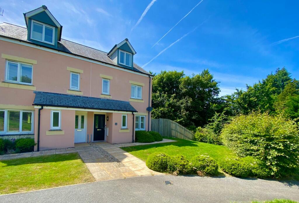 Main image of property: Rosva Morgowr, Falmouth, TR11