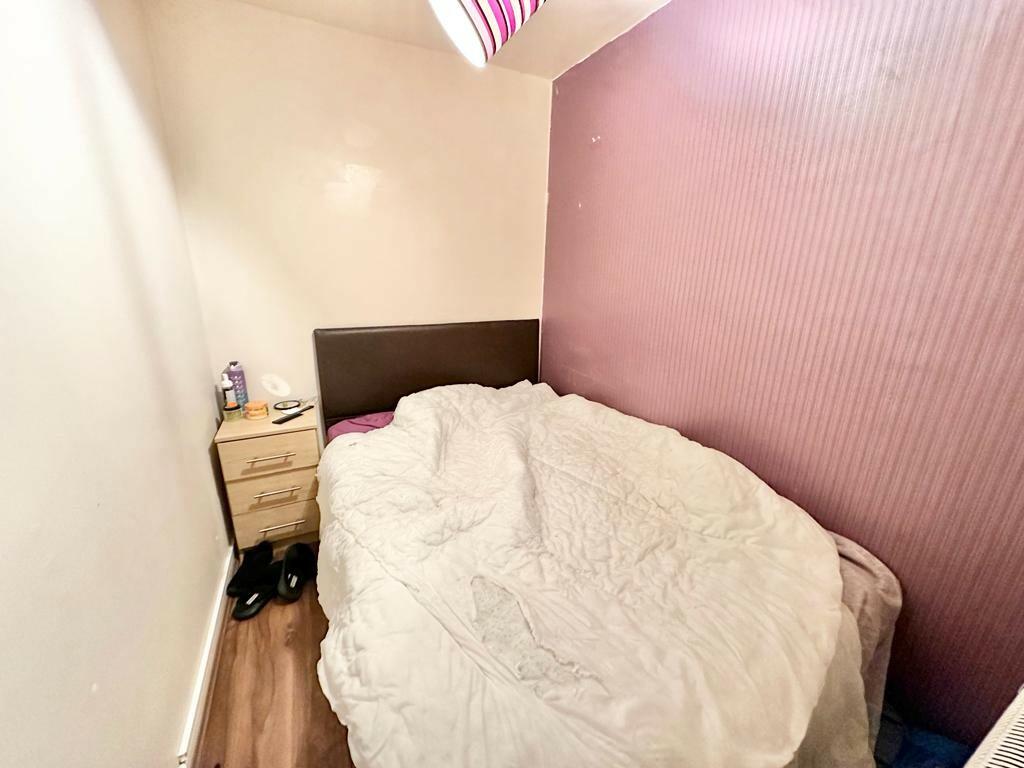 Additional property image - Raddlebarn Road, Birmingham, B29 6HJ