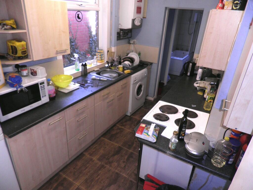 Additional property image - Raddlebarn Road, Birmingham, B29 6HJ