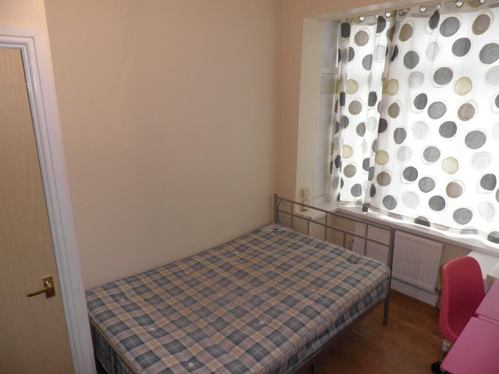 Additional property image - Heeley Road, Birmingham, B29