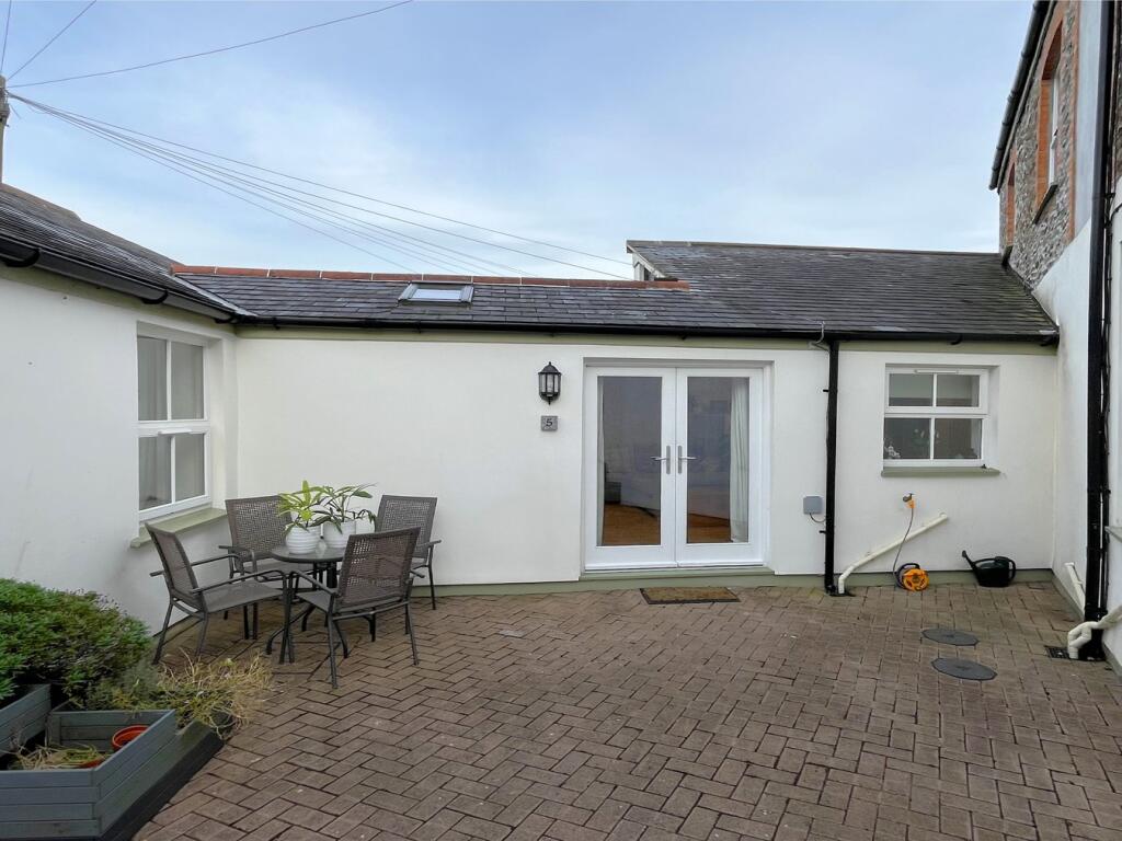 Main image of property: Kenwyn Street, Truro, TR1