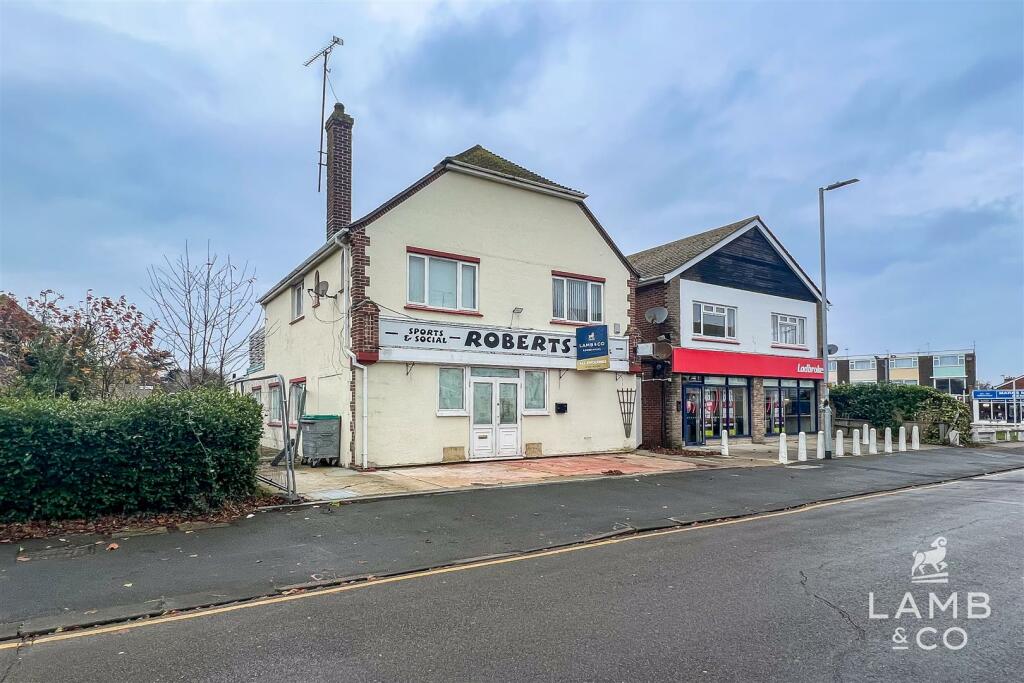 High street retail property to lease in Kings Avenue, HollandOnSea, CO15