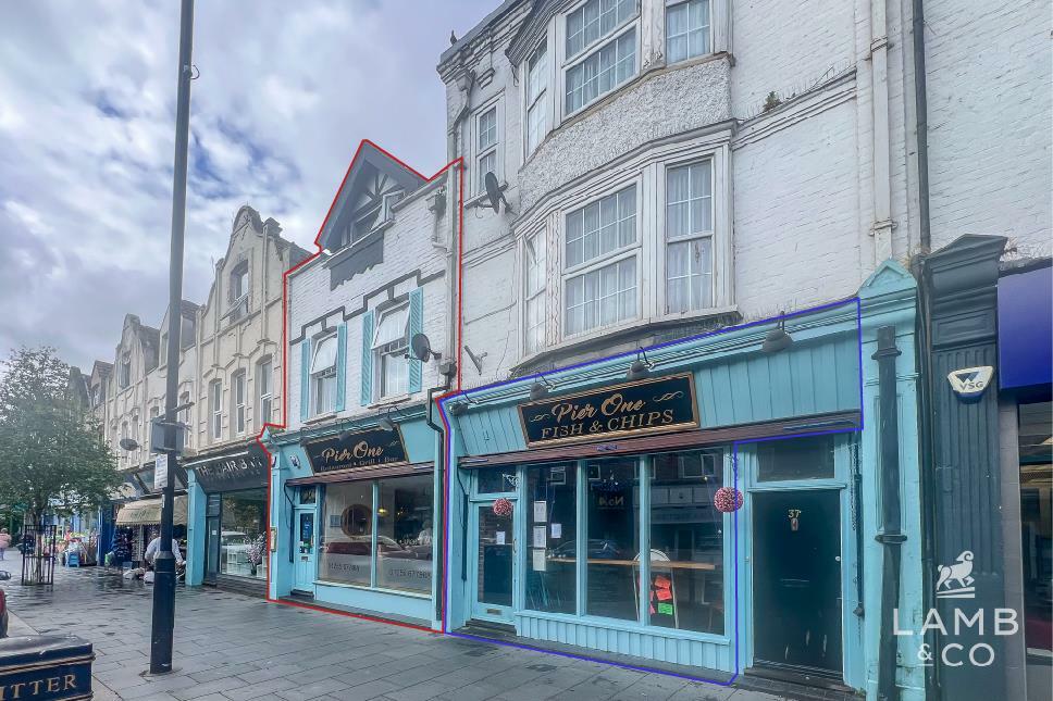 Additional property image - Connaught Avenue, Frinton-On-Sea