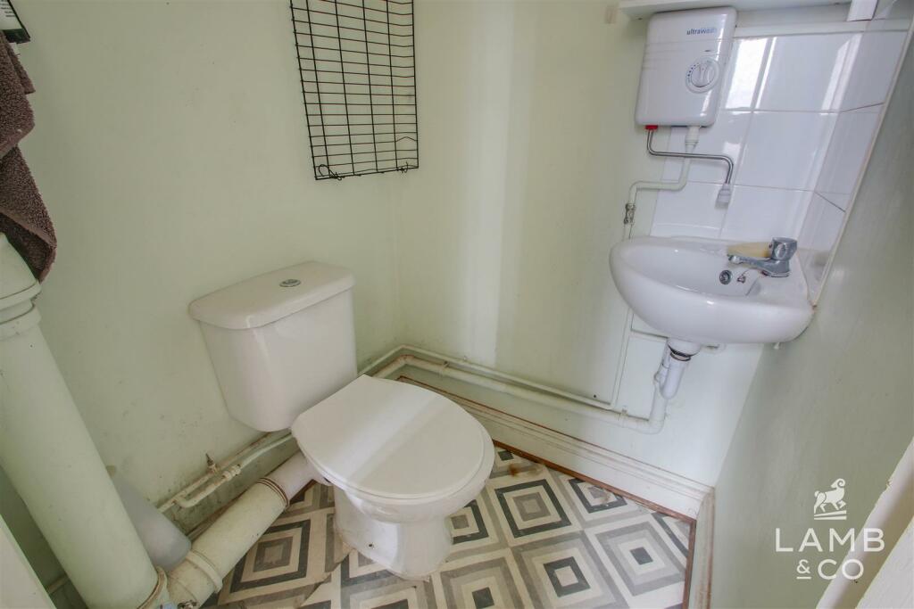 Additional property image - Old Road, Clacton On Sea