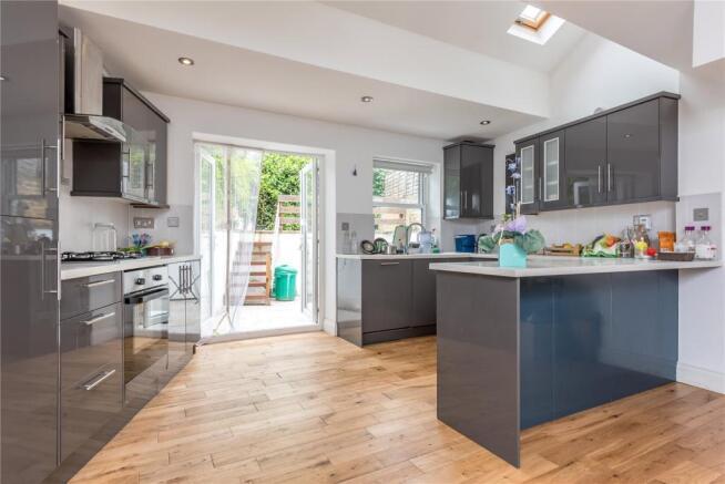Main image of property: Riversdale Road, London, N5