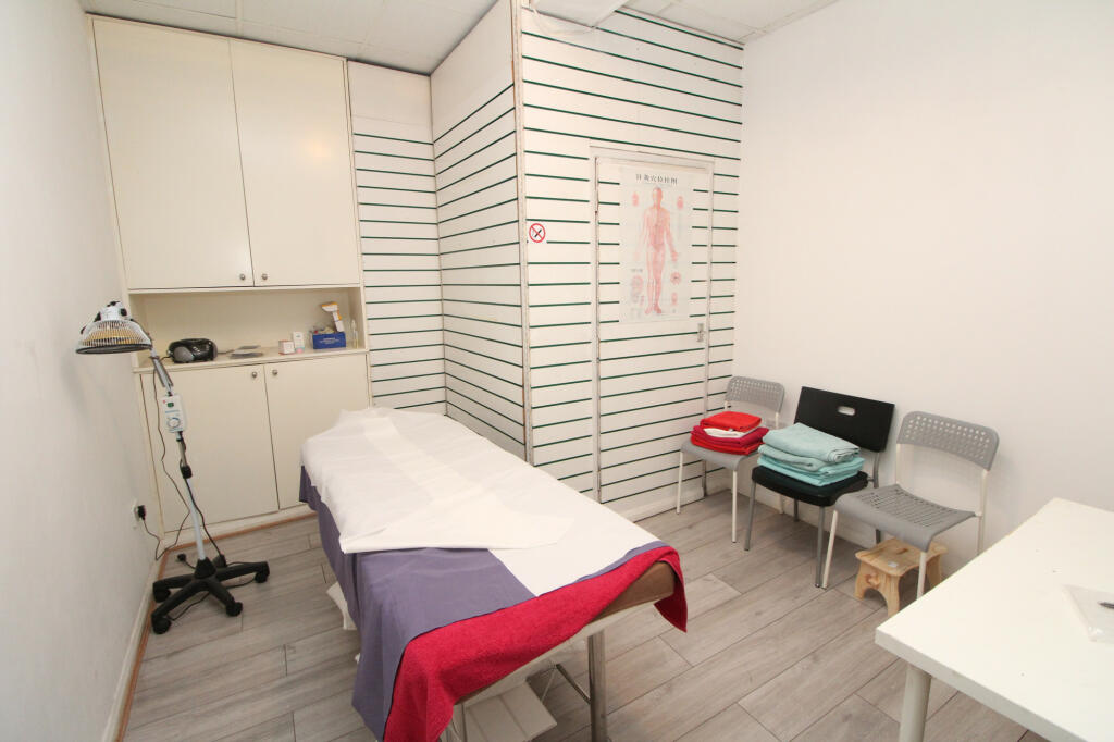 Additional property image - Welling High Street, Welling, DA16