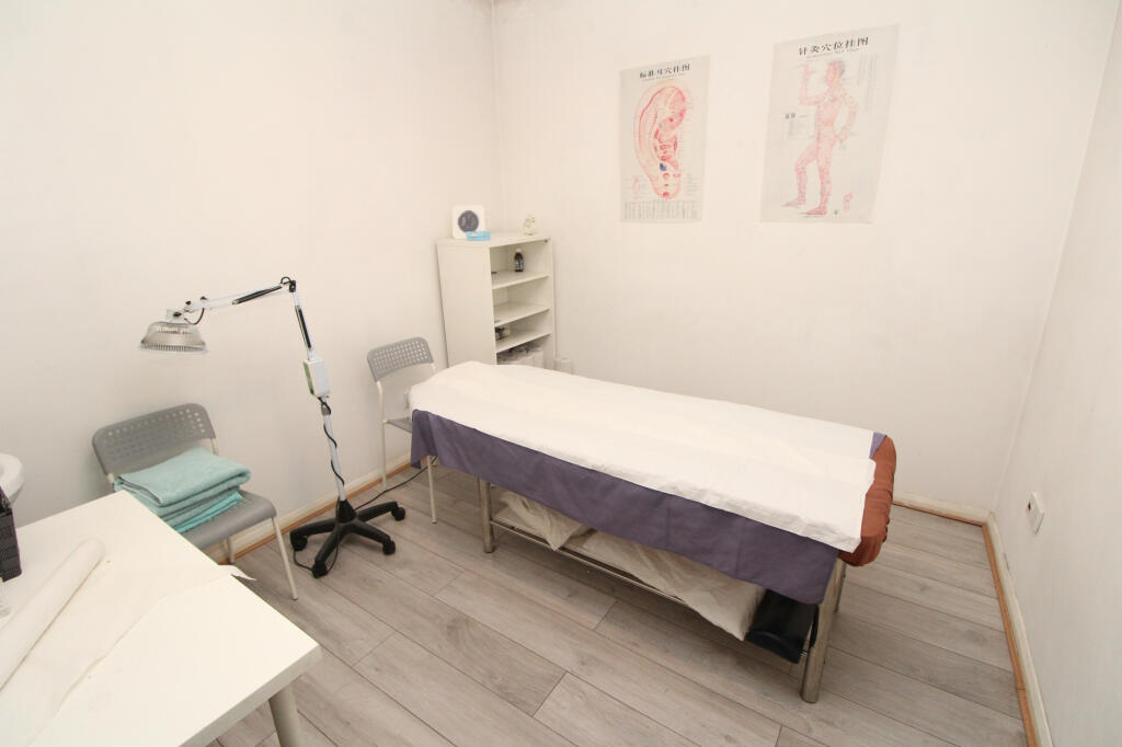 Additional property image - Welling High Street, Welling, DA16