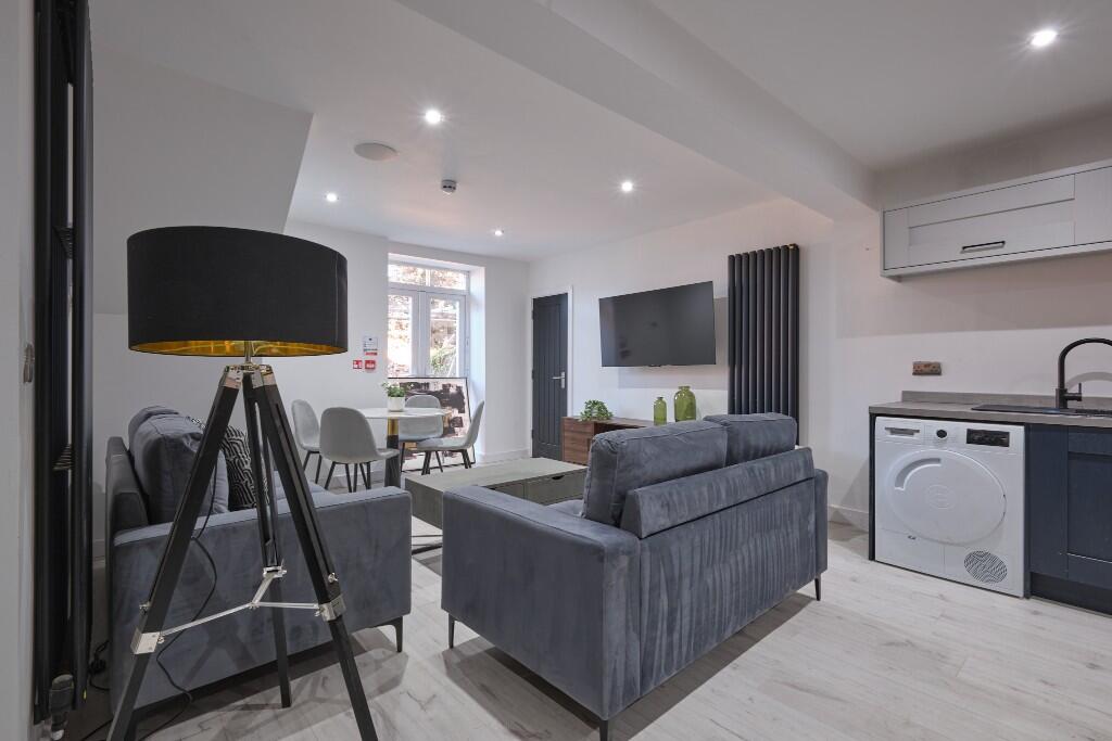 Main image of property: 117 Hanover Street, Swansea, Wales, SA1