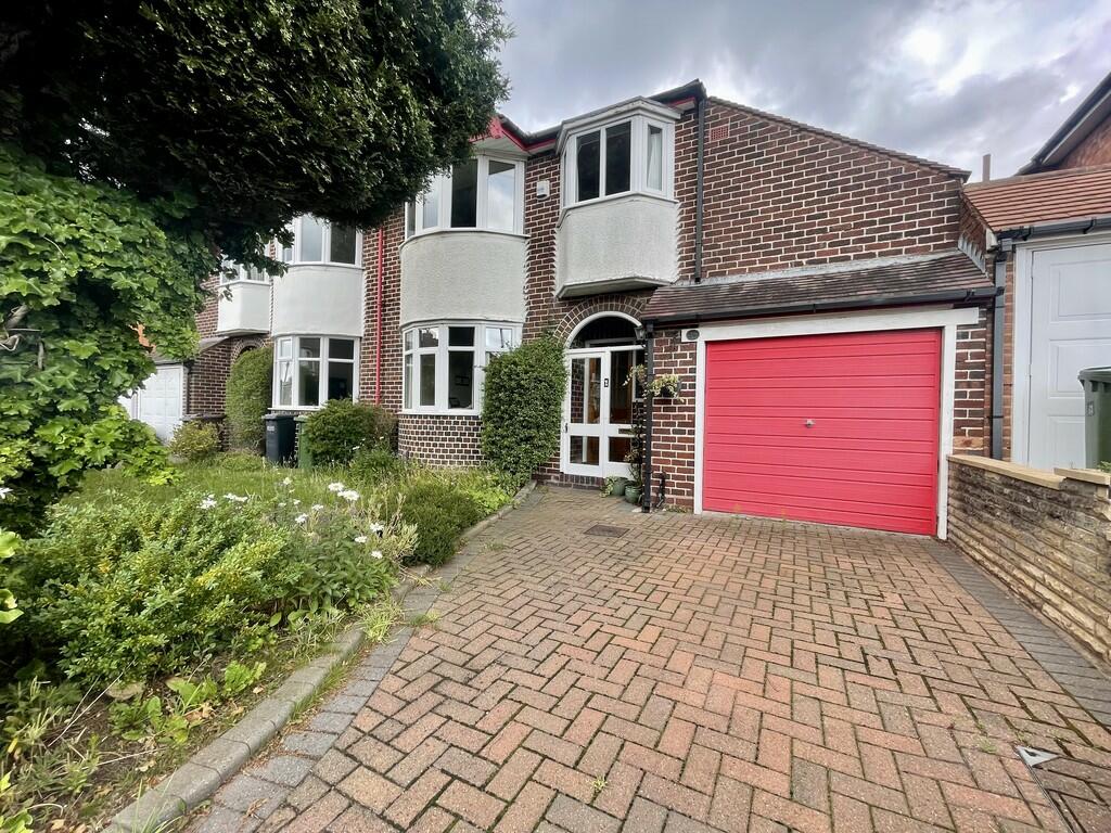 3 bedroom semidetached house for sale in Meadow Grove, Olton, B92