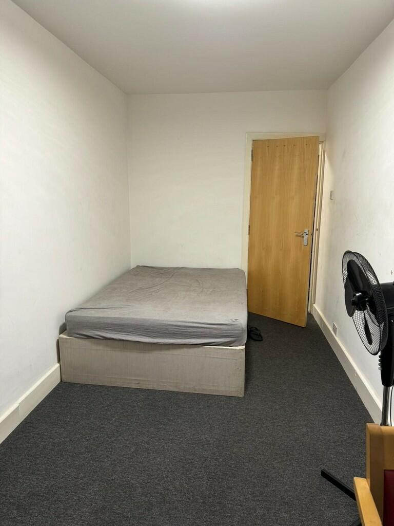 Additional property image - Stratford Road, Shirley