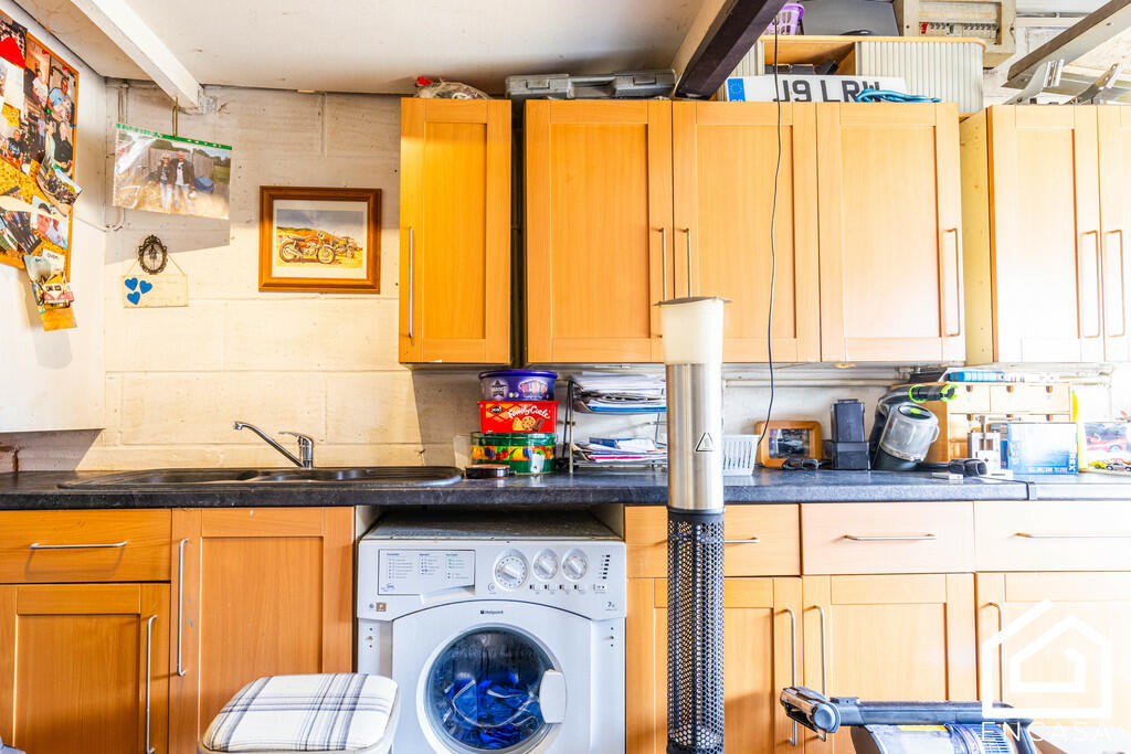 Additional property image - Cambridge Way, Acocks Green