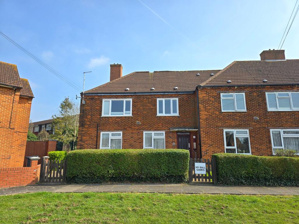 Main image of property: Coppice Path, Chigwell IG7