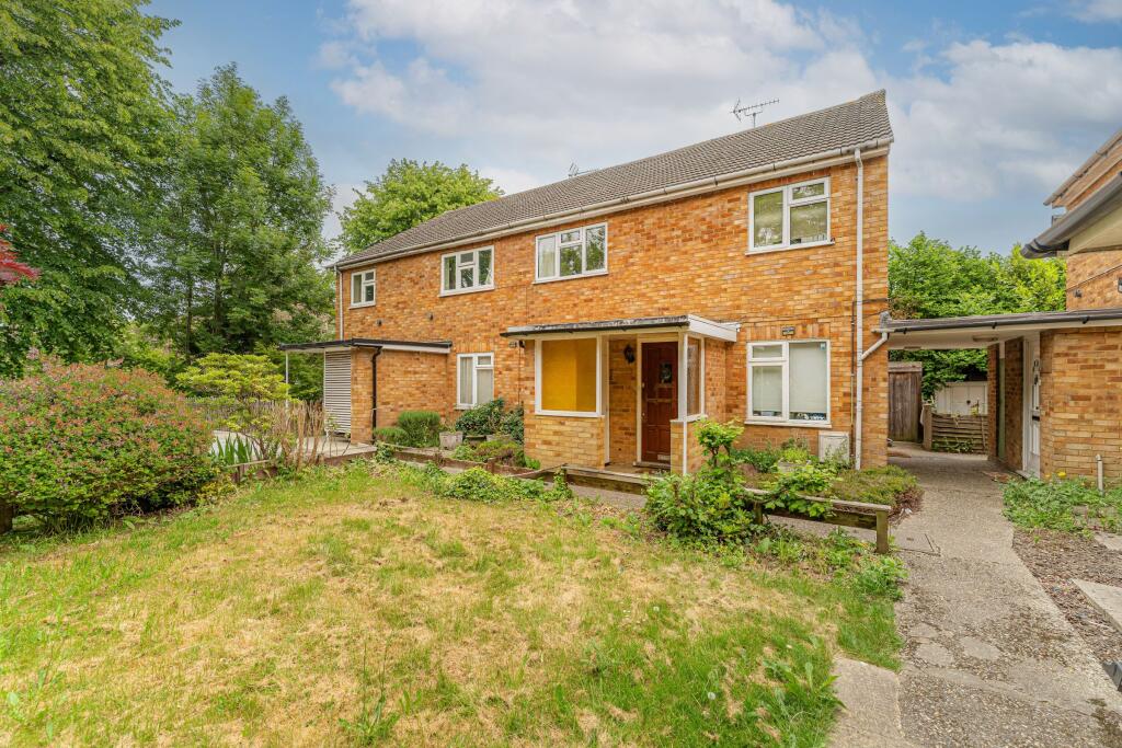 Main image of property: Gordon Road, Enfield EN2