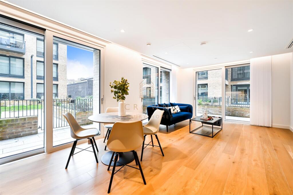 Main image of property: Signature House, Farringdon