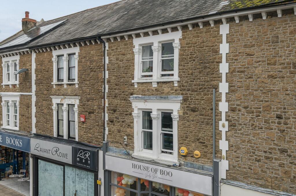 Main image of property: Drum Lane, Petersfield, GU32