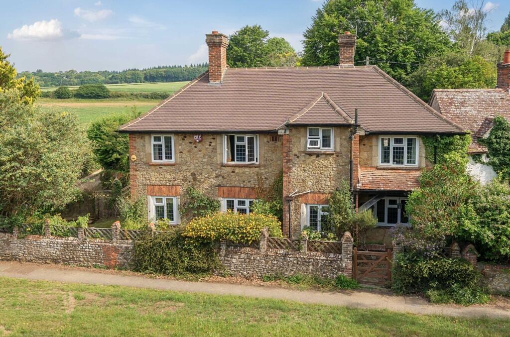 Main image of property: Fyning, Rogate, GU31