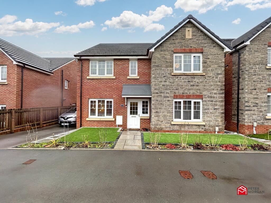 5 bedroom detached house for sale in Maes Hedd, Llanilid, Pontyclun