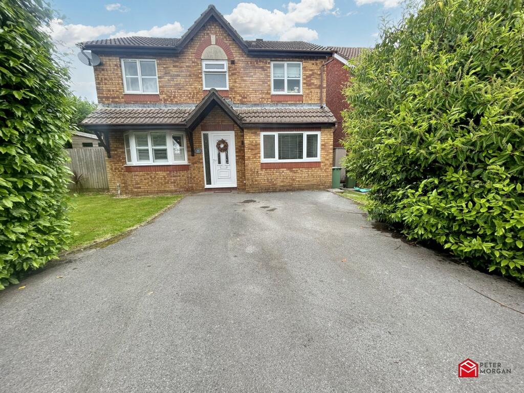 4 bedroom detached house for sale in Newmill Gardens, Miskin, Pontyclun