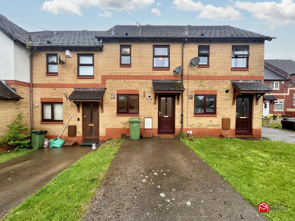 2 bedroom end of terrace house for sale in Cwrt Y Garth, Beddau
