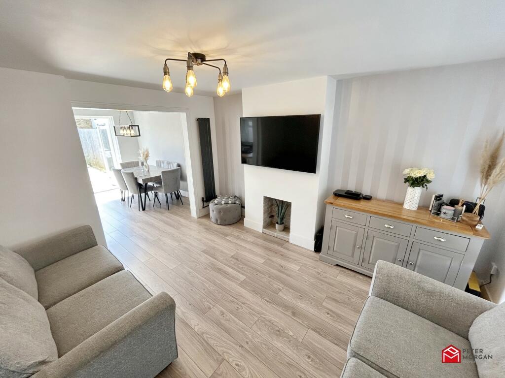 Additional property image - Crawford Close, Beddau, Pontypridd, Rhondda Cynon Taff. CF38 2SD
