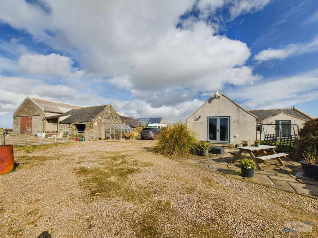 3 bedroom bungalow for sale in Lonmay, Fraserburgh, AB43