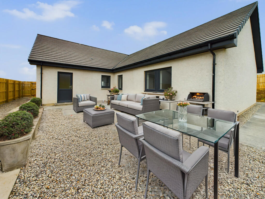 Additional property image - South View, Peterhead, AB42