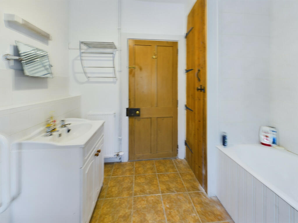 Additional property image - Cottage, Aboyne, AB34