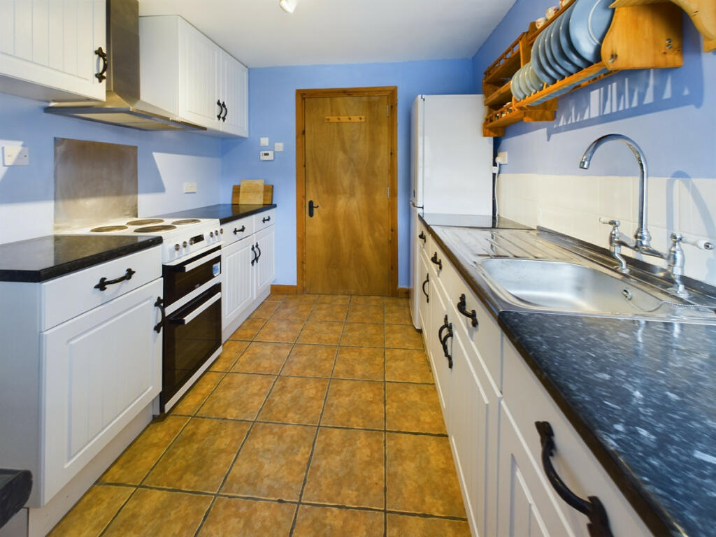 Additional property image - Cottage, Aboyne, AB34