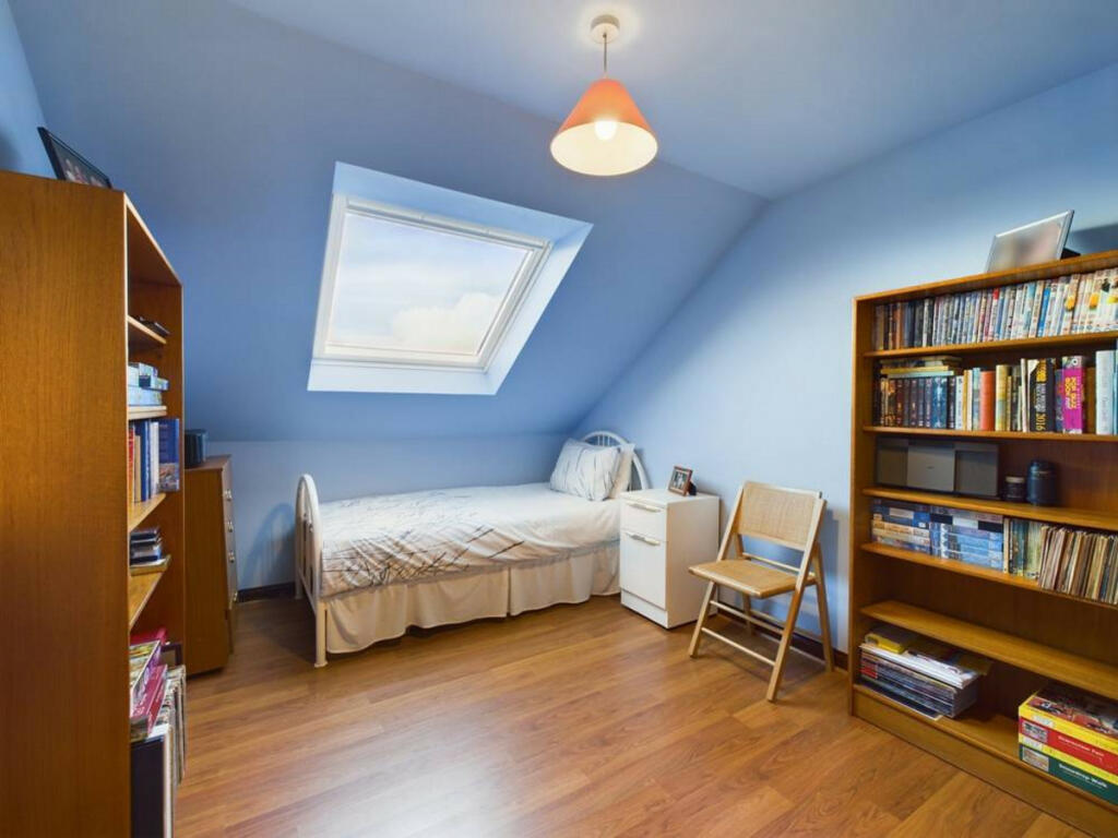 Additional property image - Victoria Gardens, Banff, AB45