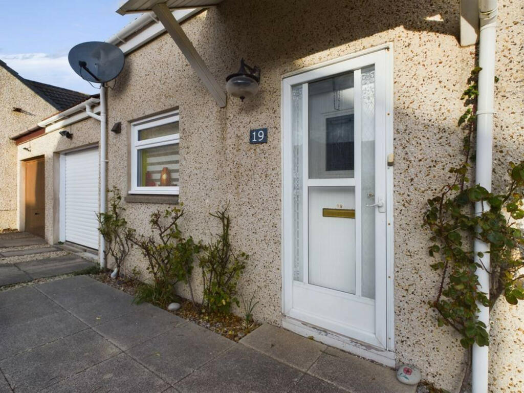 Additional property image - Victoria Gardens, Banff, AB45