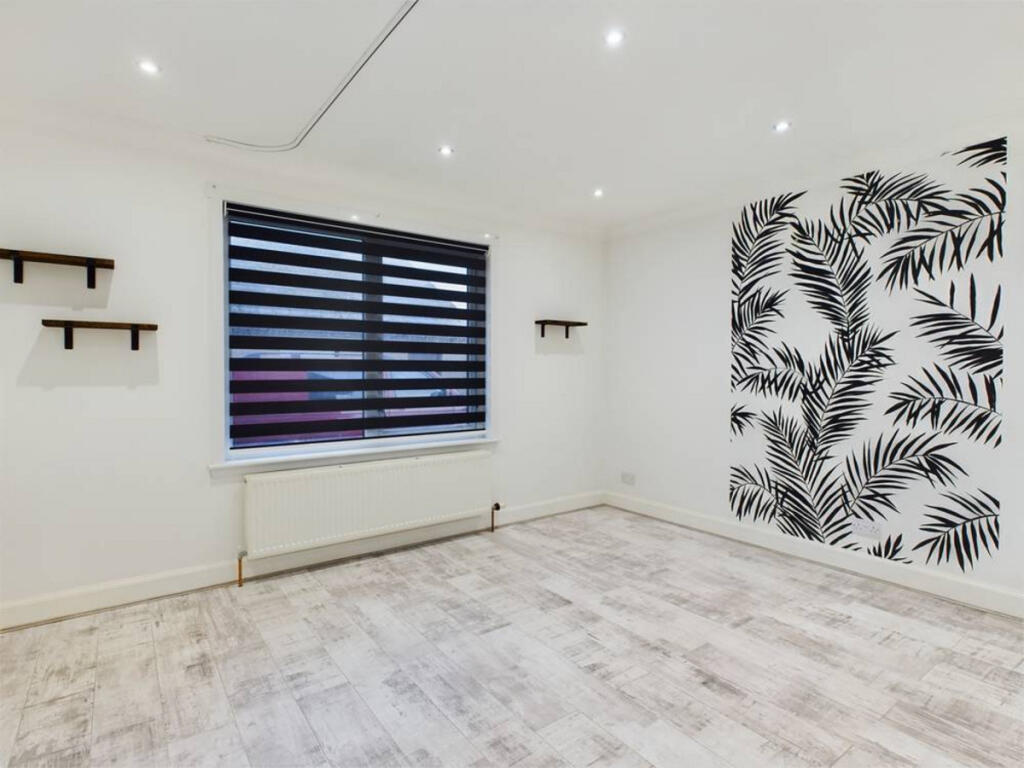 Additional property image - Simpson Place, Macduff, AB44