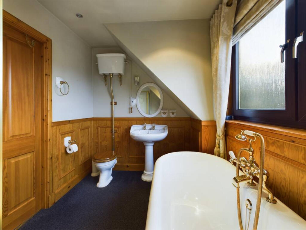 Additional property image - Simpson Place, Macduff, AB44