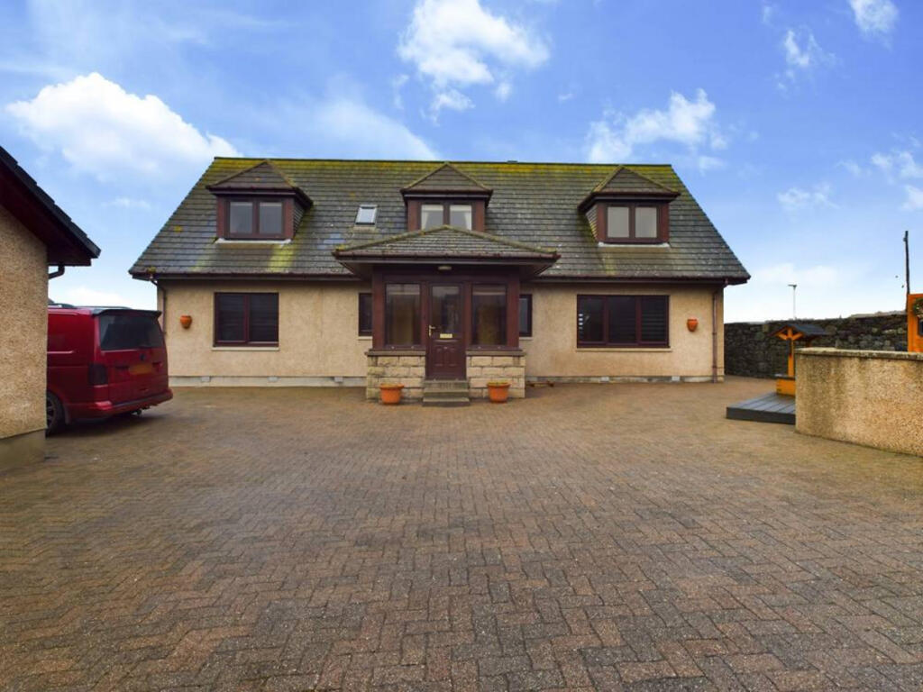 Additional property image - Simpson Place, Macduff, AB44