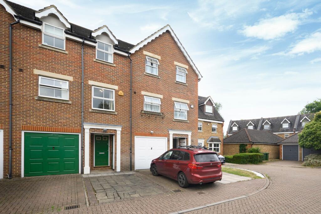 Main image of property: Pembroke Avenue, Pinner, HA5
