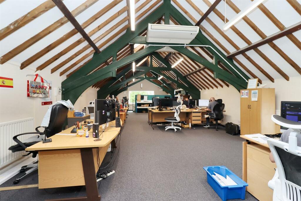 Additional property image - Large office unit in Clevedon