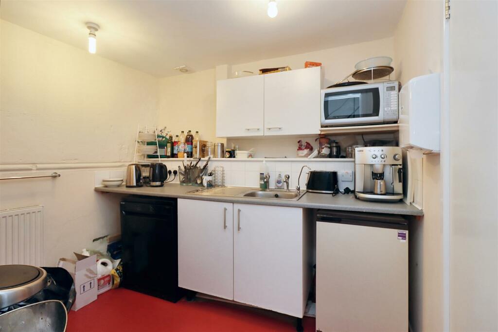 Additional property image - Large office unit in Clevedon