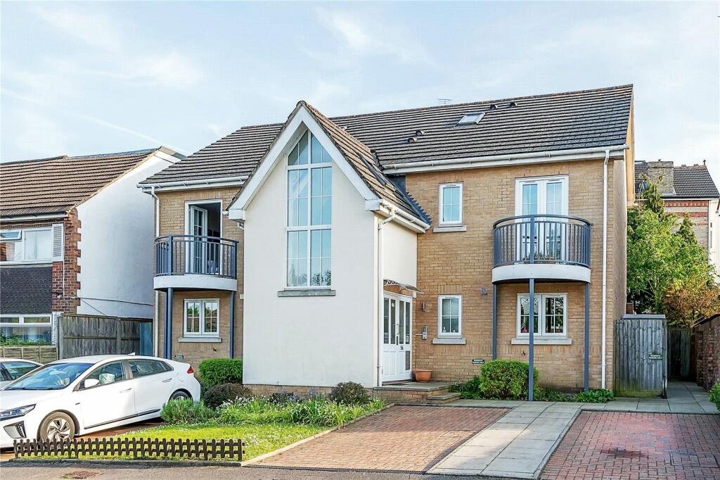 Main image of property: Chase Green Avenue, Enfield, EN2