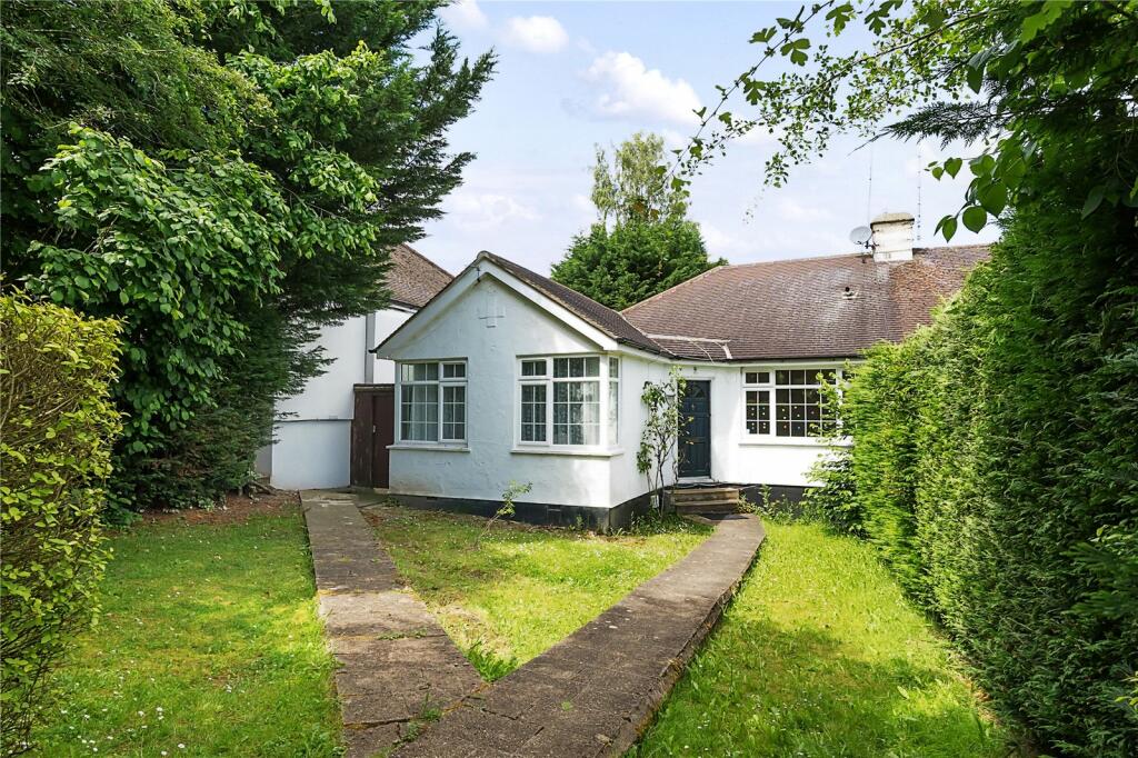 Main image of property: Potters Lane, Barnet, EN5