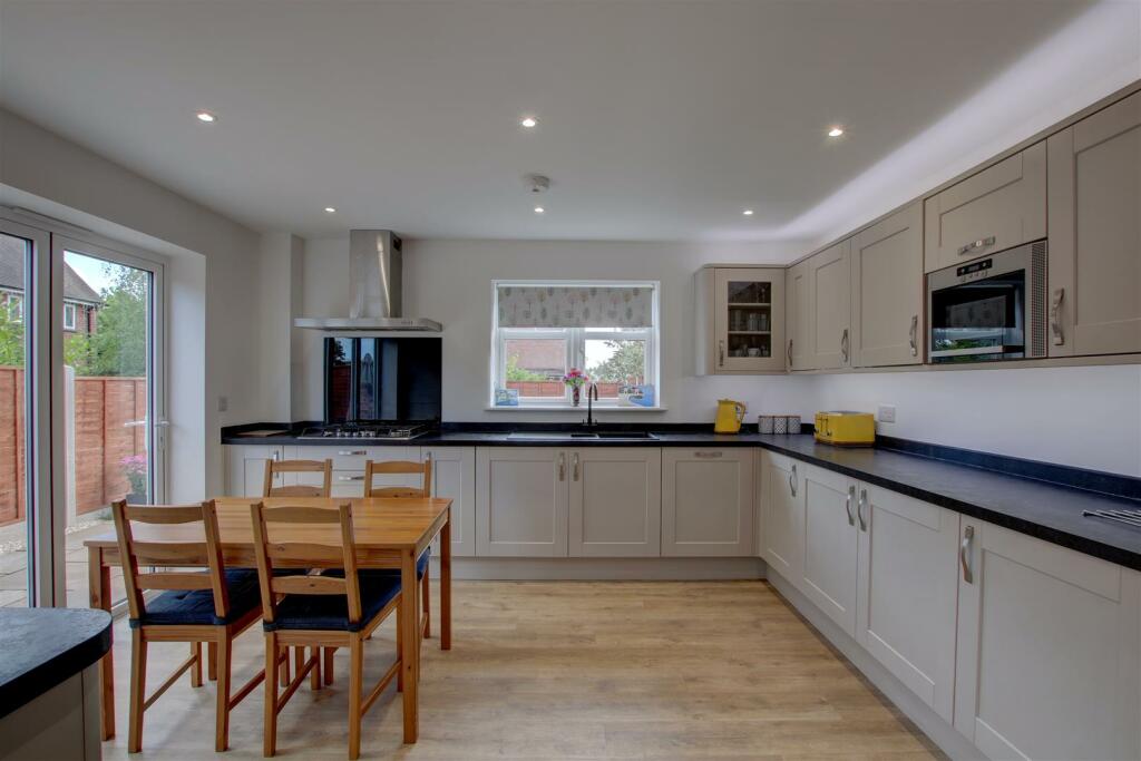 Additional property image - Crooks Lane, Studley