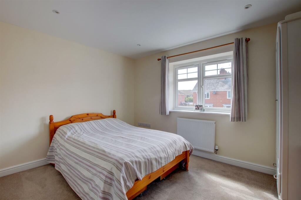 Additional property image - Crooks Lane, Studley