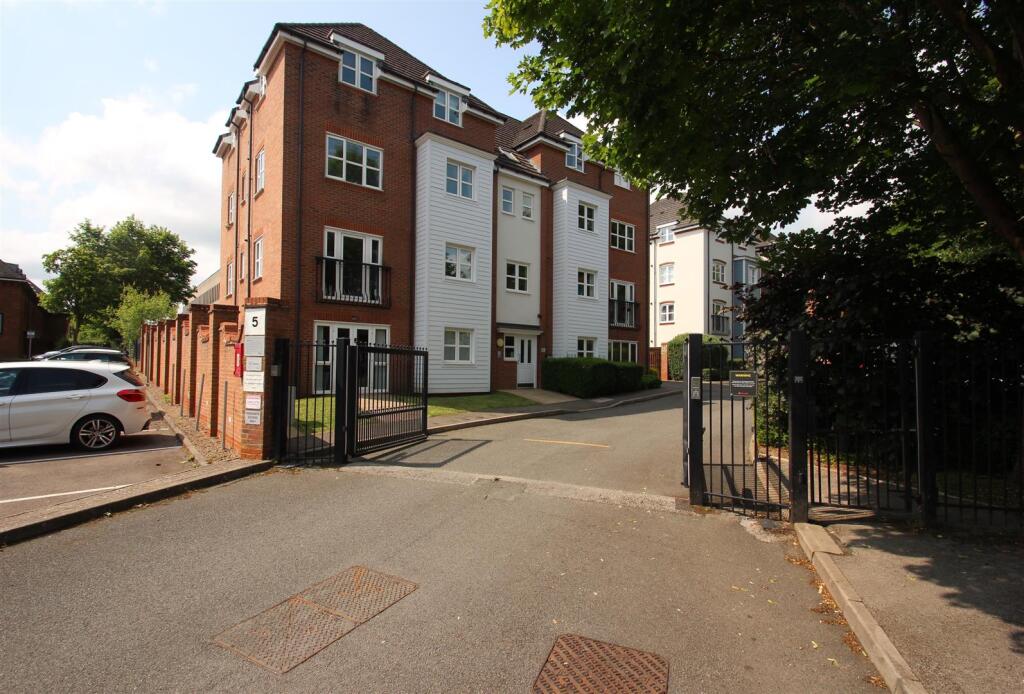 Main image of property: Shottery Close, Redditch