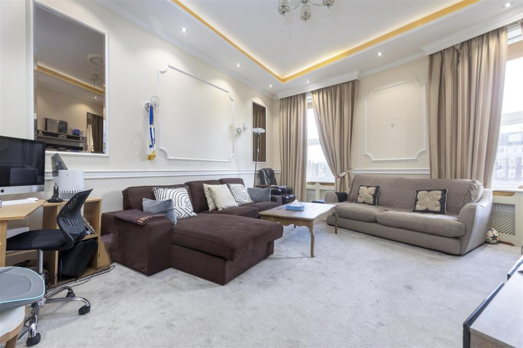 Main image of property: Flat 5, 4 Egerton Court, London
