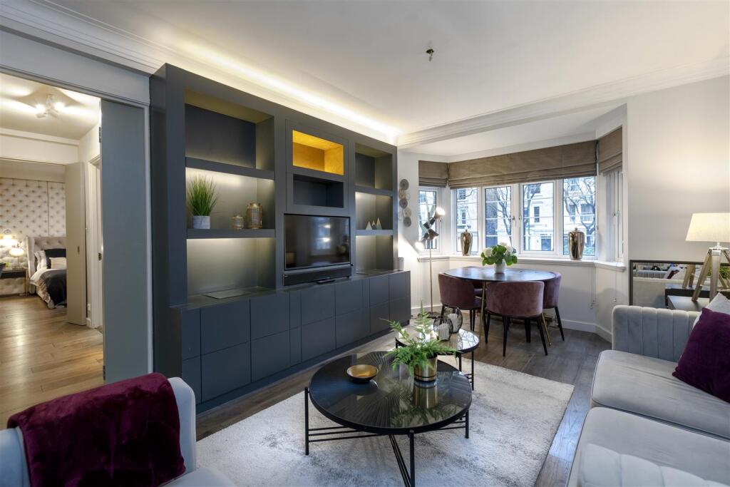 Main image of property: Chatsworth Court, Pembroke Road W8