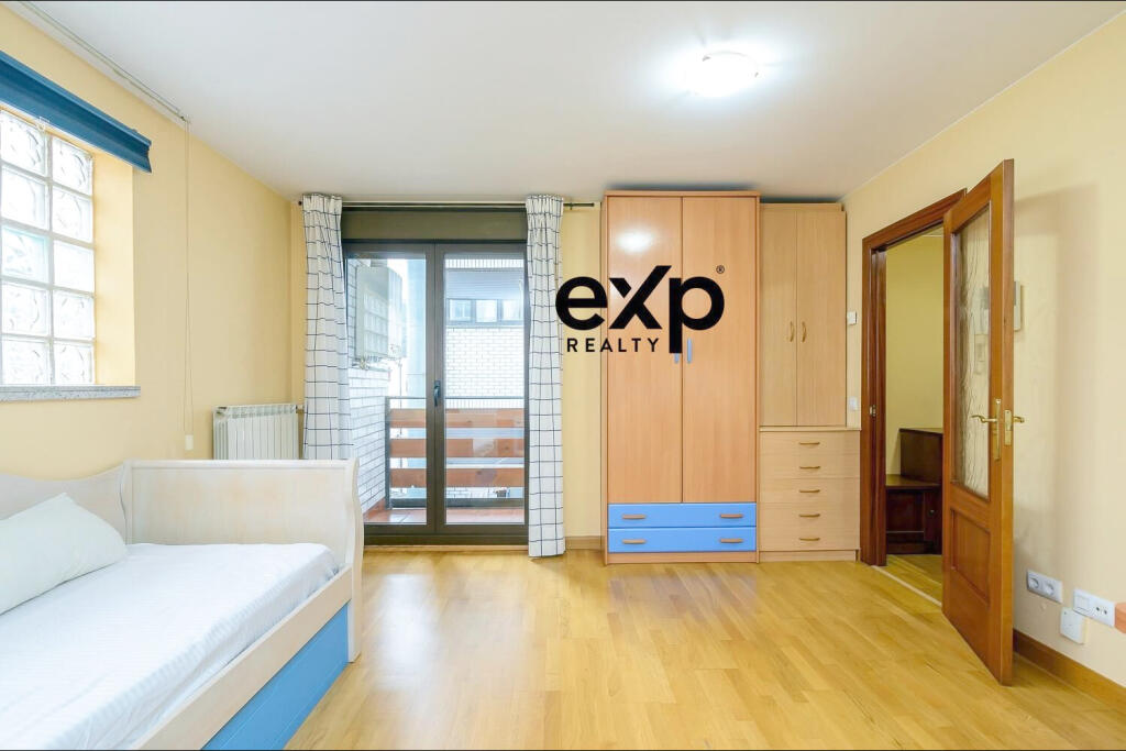 Main image of property: Asturias, Oviedo, Oviedo