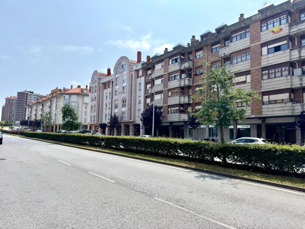 Main image of property: Cantabria, Santander, Santander