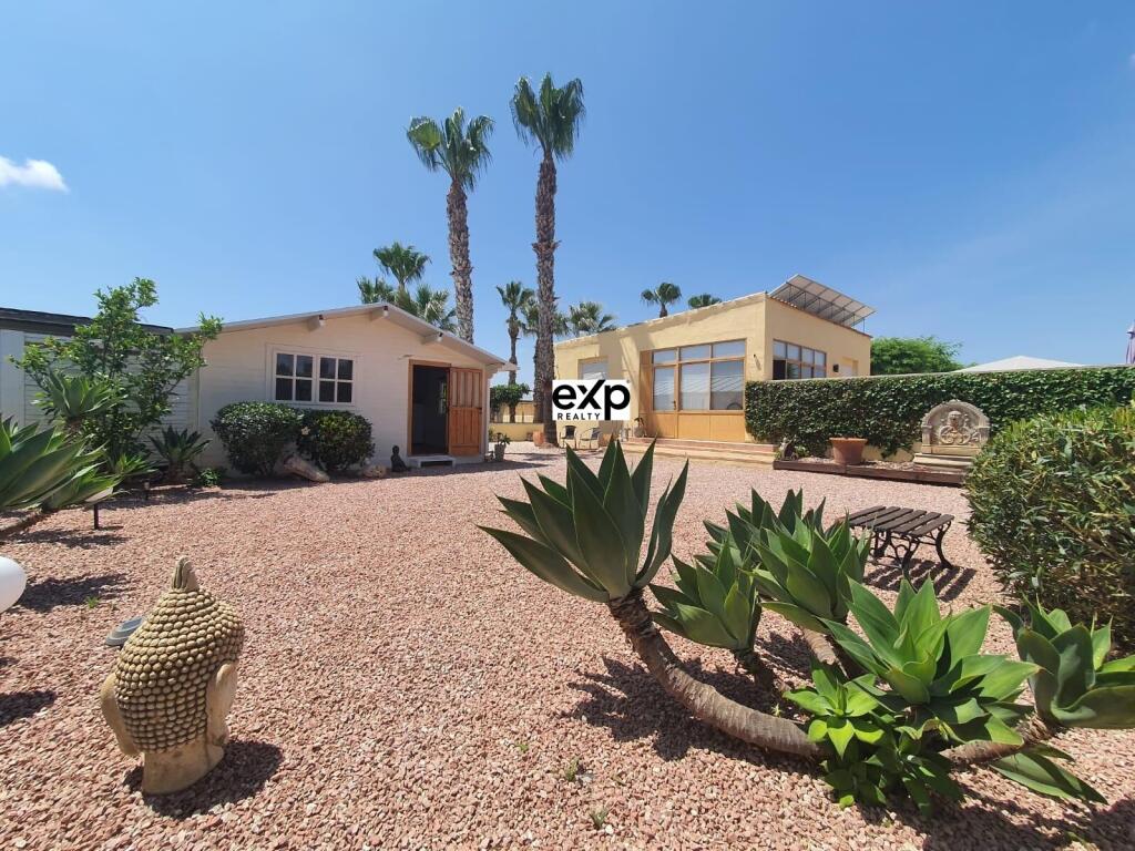 Main image of property: Valencia, Alicante, La Hoya