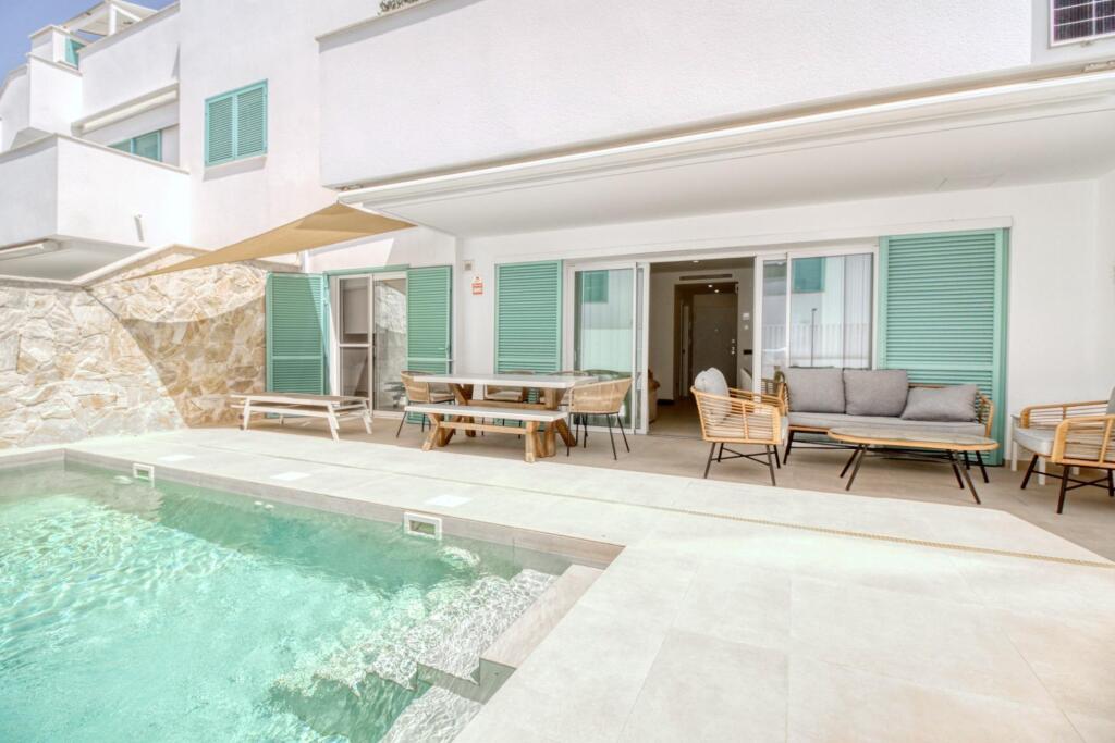Main image of property: Valencia, Alicante, Pilar de la Horadada