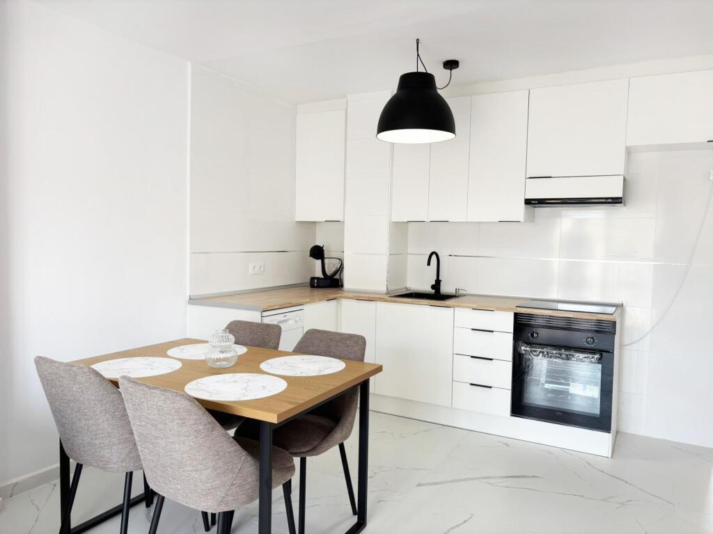 Main image of property: Valencia, Alicante, Torrevieja